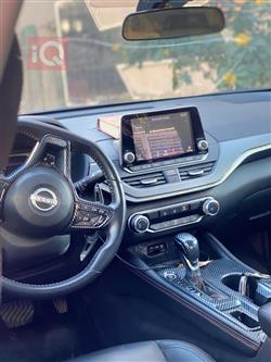 نيسان ألتيما